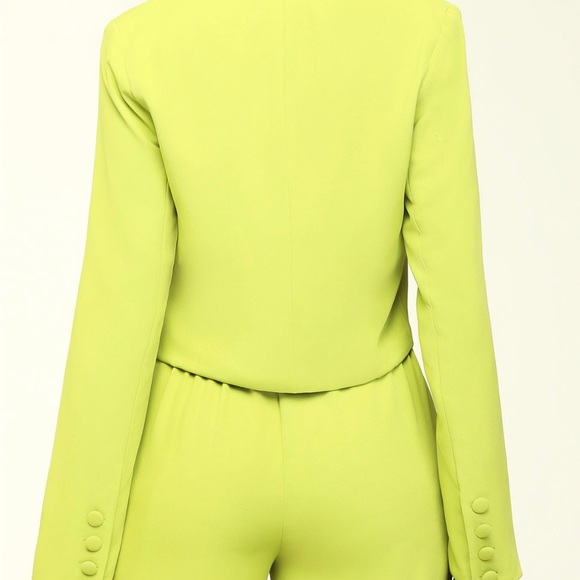 Chartreuse cropped Blazer from Kosmios. - Picture 4 of 4
